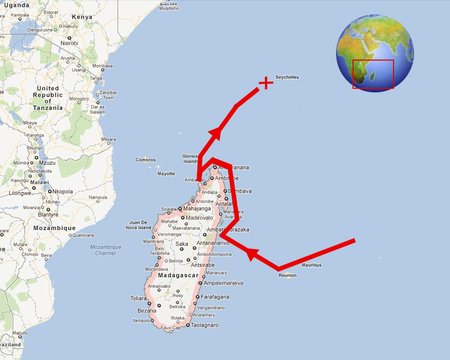 Loď začala hořet 200 km od souostroví Seychely