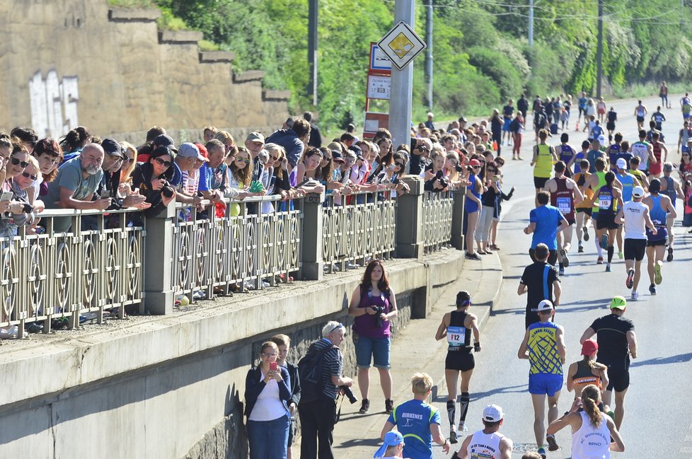 24. ročník pražského maratonu.