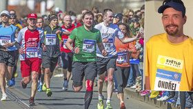 Ačkoliv je nevidomý, zúčastní se Ondřej Zmeškal už třetího pražského maratonu. Z běhání má radost.