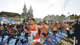 Prahou opět při maratonu proběhnou tisíce závodníků