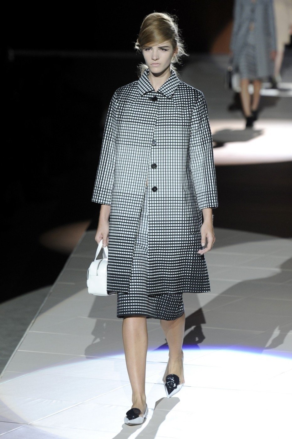 Marc Jacobs představi na New York fashion weeku svou pruhovanou kolekci na jaro 2013.