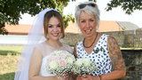 Šťastná chvíle zpěvačky Březinové po sebevraždě manžela: Svatba!