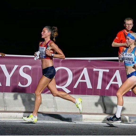 Marcela Joglová během maratonu v Dauhá