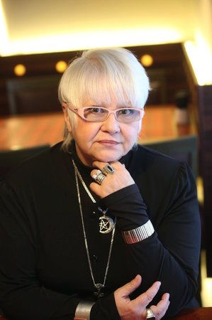 Kartářka, spisovatelka a čarodějka Marcela Košanová