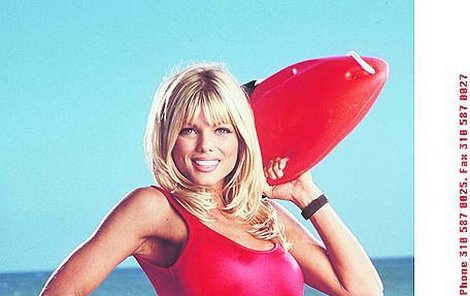 Jako plavčice Donna Marco hlídkovala na pláži v Kalifornii a zachraňovala topící se