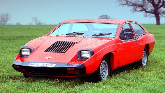 Marcos Mantis (1970–1971): Kupé, které patřilo do první desítky nejošklivějších aut