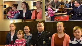 Nadační fond REGI Base pomohl policistovi Markovi Dvořáčkovi, když mu zemřela žena a on zůstal sám s pěti dětmi