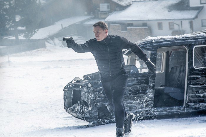 Daniel Craig v poslední Bondovce z roku 2015 s názvem Spectre.