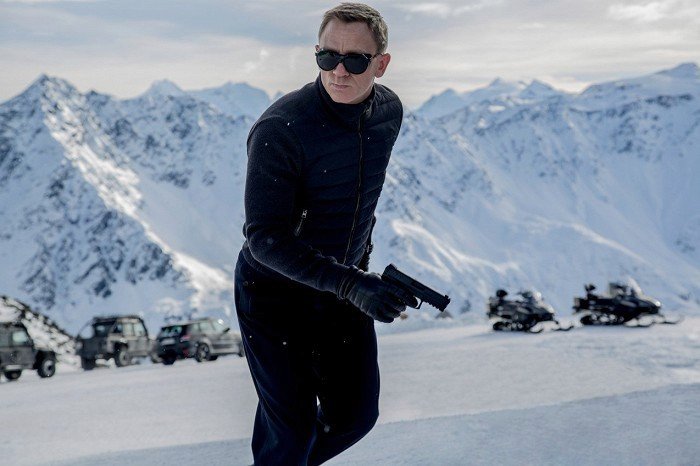 Daniel Craig v poslední Bondovce z roku 2015 s názvem Spectre.