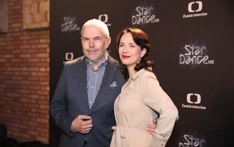 Moderátoři StarDance Marek Eben a Tereza Kostková