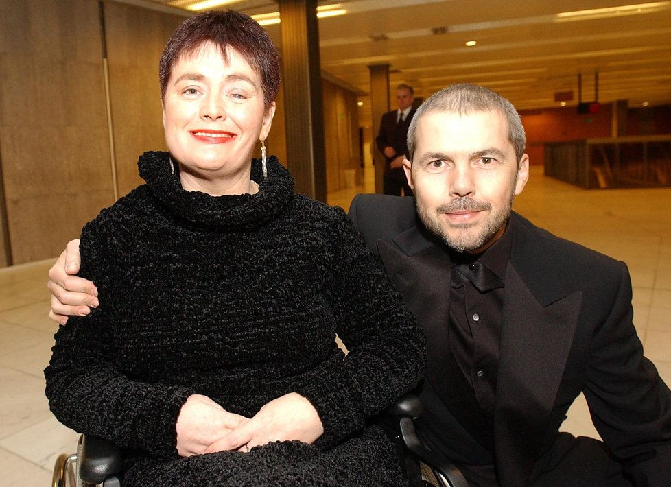 Marek Eben s manželkou Markétou Fišerovou, která je už léta kvůli nemoci upoutána na vozík