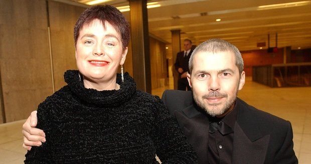 Marek Eben svou ženu miluje, ale žijí každý sám Marek Eben svou ženu miluje, ale žijí každý sám