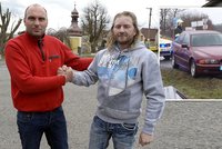 Vladimír a Marek zachránili životy čtyřem lidem: Blesk seznámil anděly silnic!