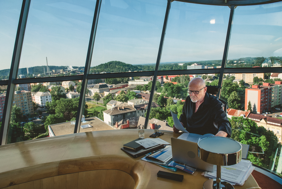 Marek Vašut hraje v komedii Za vším hledej ženu úspěšného podnikatele