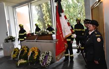 Rozloučení se zesnulým hasičem v Koryčanech: Odešel kamarád a fajn chlap!
