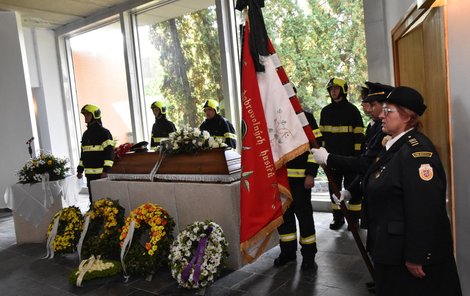 Pohřeb tragicky zemřelého dobrovolného hasiče Marka Vrby v Koryčanech. 