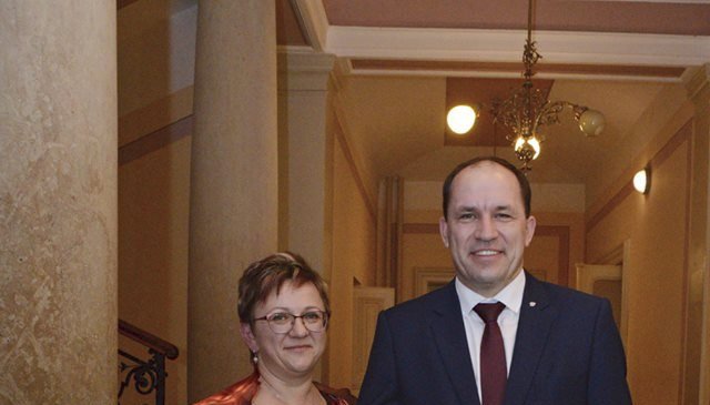 Poslanec KDU-ČSL Marek Výborný s manželkou Markétou