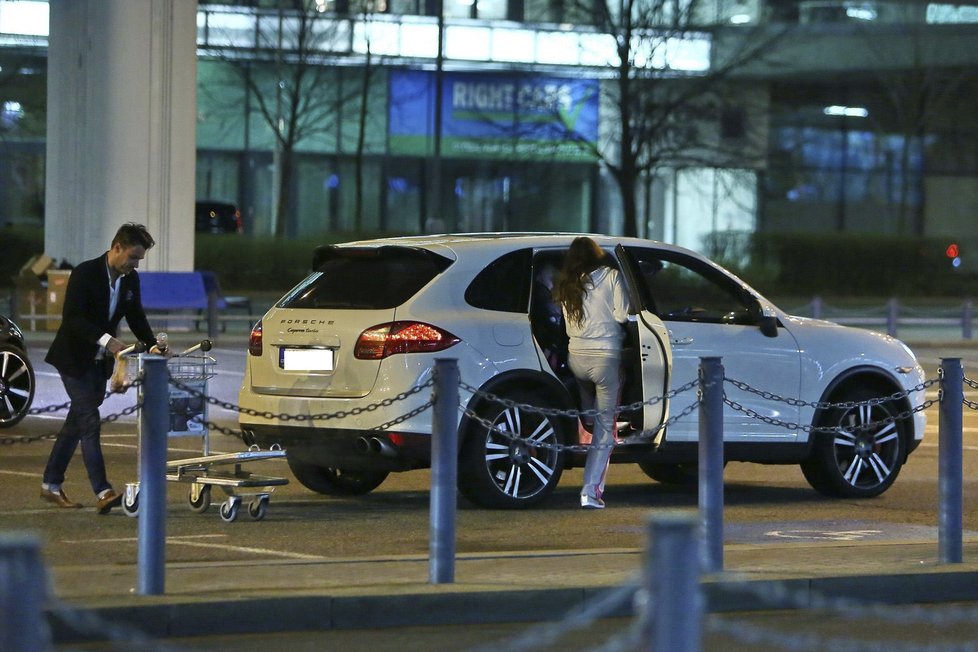 Faltýnová naložila věci do Šteklova auto, ale odjela s Marešem