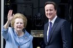 Margaret Tatcher měla od současného premiéra Británie Davida Camerona připravenou oslavu narozenin, kvůli nemoci se z ní ale musela omluvit