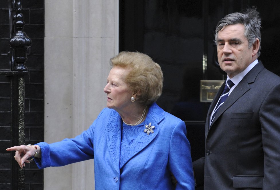 Margaret Thatcherová náramek často nosila.