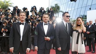 V Cannes se stála fronta na Tarantina. Uvedl film s hvězdným obsazením