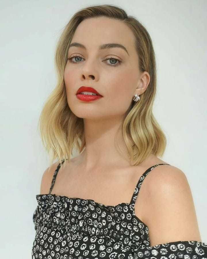 Margot Robbie