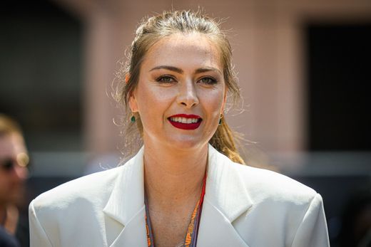 Bývalá ruská tenistka a světová jednička Maria Šarapovová je 6. nejvíce sexy sportovkyně v rámci žebříčku společnosti Spin Genie. Bývalá ruská tenistka a světová jednička Maria Šarapovová je 6. nejvíce sexy sportovkyně v rámci žebříčku společnosti Spin Genie.