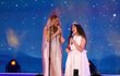Mariah Carey s dcerou na koncertě