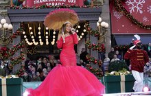 Ostuda »královny Vánoc« Mariah Careyové: Zpívala a přitom... 