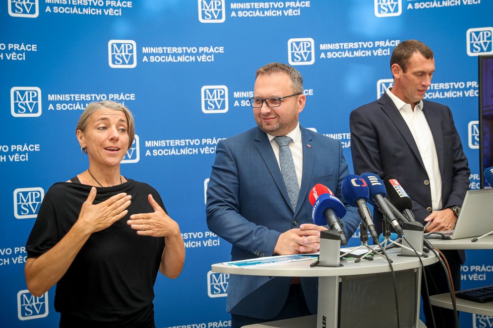 Tiskovka ministra práce Mariana Jurečky (KDU-ČSL) (srpen 2023)