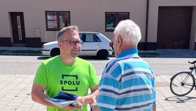 Ministr práce a sociálních věcí Marian Jurečka (KDU-ČSL) během kampaně před volbami 2025