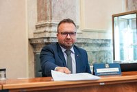 Nová pravidla pro volno z práce: 5 volných dní při úmrtí blízkého, prosadil Jurečka na vládě