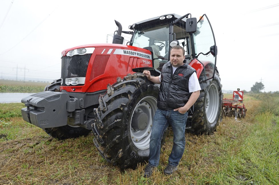 Marian Jurečka a traktor