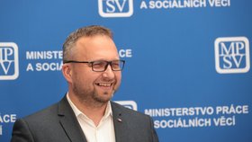 Ministr práce Marian Jurečka dnes představil zvýšení důchodů od 1. ledna 2025. (10.7.2024)