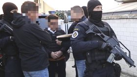 Fotografie ze zásahu přinesla sama slovenská policie.