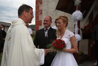 Nacionalistická svatba Mariana Kotleby: Manželka je o 18 let mladší!