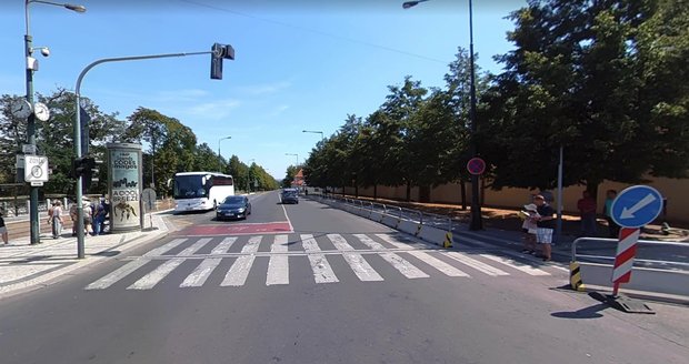 Ulice Mariánské hradby u Pražského hradu projde kompletní rekonstrukcí.