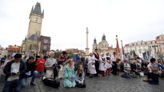 Vladimír Mertlík: Mariánský sloup jako pocta vzdělání a rozumu. Socani jako tradiční vandalové