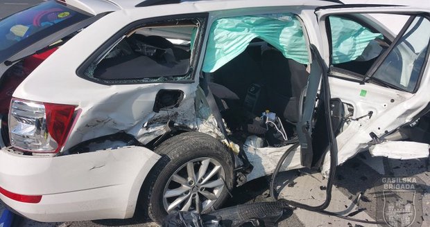 Čtyři dny hororu: Muž musel přežít vedle mrtvého řidiče! Nemohl se dostat z auta