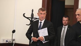 Marii Benešovou uvedl do úřadu ministryně spravedlnosti premiér Andrej Babiš. (30. 4. 2019)