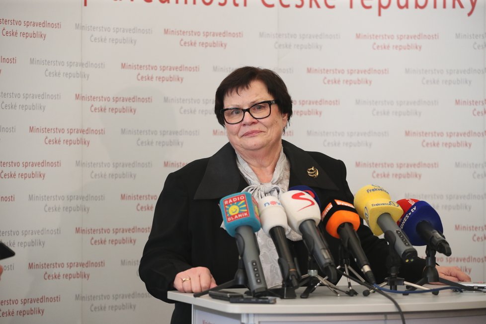 Marie Benešová (65, ministryně spravedlnosti)