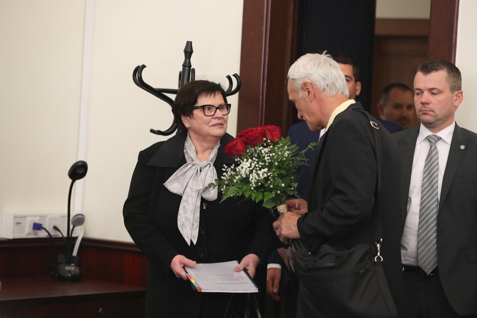 Marii Benešovou uvedl do úřadu ministryně spravedlnosti premiér Andrej Babiš (30.4.2019).