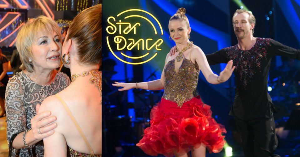 Maruška Doležalová měla v hledišti ve StarDance velkou oporu! Podpořit ji přišla šéfová z Divadla Na Fidlovačce Eliška Balzerová.