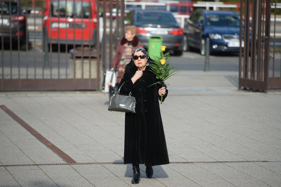 Velký smutek ze smrti Marie Párové prožívala vdova po slavném klavíristovi Rudolfu Roklovi Giovanna Roklová.