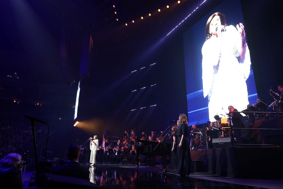 Marie Rottrová O2 Arena GALERIE: Fenomenální úspěch Marie Rottrové: Zazářila ve vyprodané O2 ...