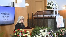 Pohřeb pamětnice Marie Šupíkové, která jako dítě přežila vyhlazení Lidic (27.3.2021)