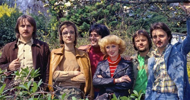 1979: Marika ještě zdravá s kapelou Modus, vlevo Meky Žbirka