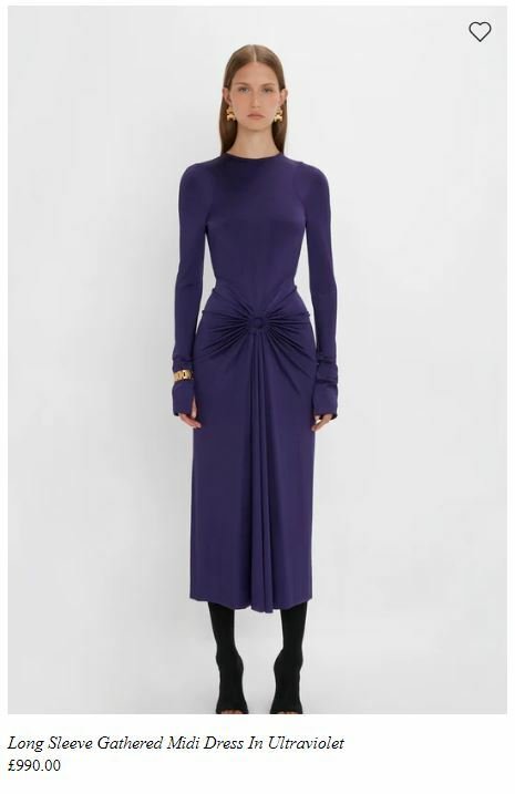 Victoria Beckham šaty prodává i ve fialové barvě – za 990 liber, tedy bezmála 30 tisíc korun.