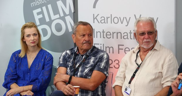 Marika Šoposká, Miroslav Krobot  a Jaromír Hanzlík