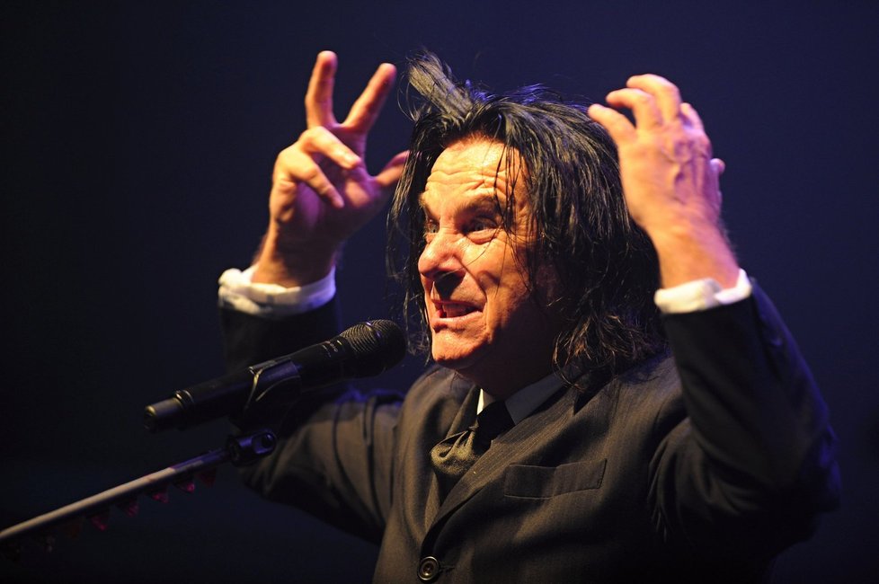 Koncert kapely Marillion v Česku pořádal zesnulý Jiří Kubík.